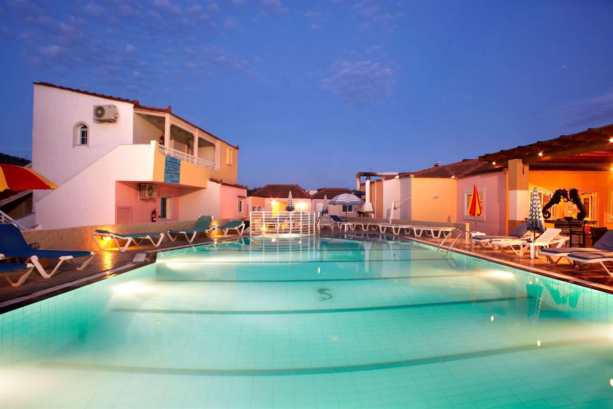 Pastida Marietta Hotel Apartments المظهر الخارجي الصورة